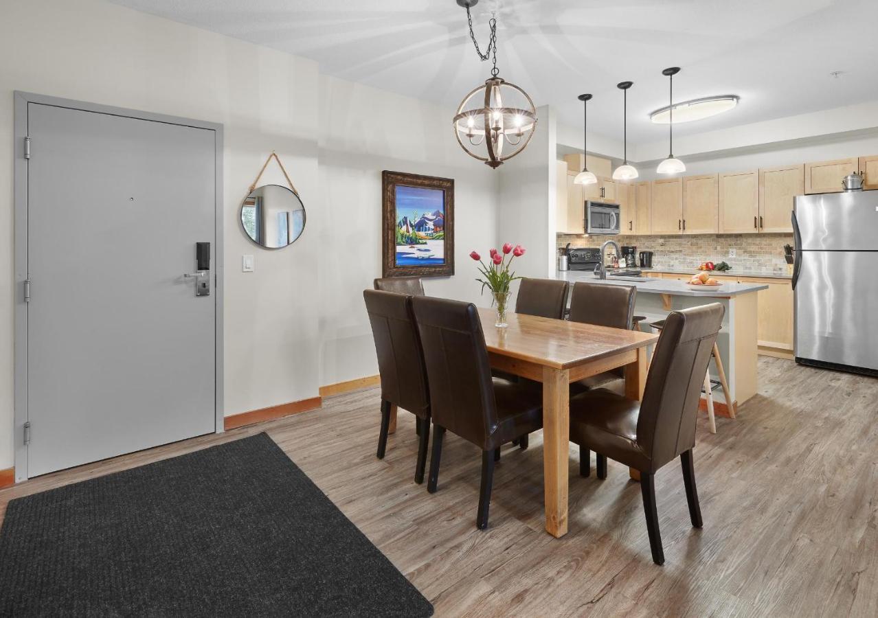 Newly Renovated Grizzly Lodge, Spacious 3Br 2Ba With Open Pool, Hot Tub Canmore Zewnętrze zdjęcie