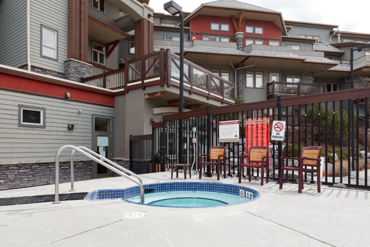 Newly Renovated Grizzly Lodge, Spacious 3Br 2Ba With Open Pool, Hot Tub Canmore Zewnętrze zdjęcie